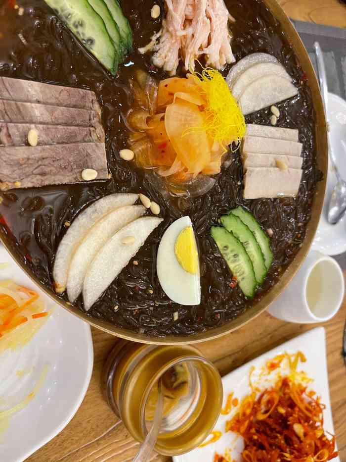 玉流馆餐厅-"听说这家朝鲜餐厅很出名.只是来回路过很.