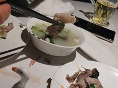 -贝勒爷·酥不腻烤鸭