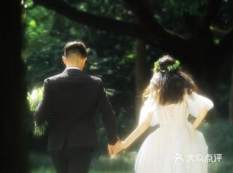 拍摄一个属于青春的盛夏，定格在镜头下如漫画一样的梦境