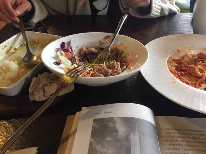 喜歡的調調,來杭州只會住在青芝塢,第一次嘗橡樹餐廳的餐食,給出五分