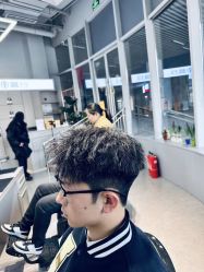 -尤司男士国潮理发馆