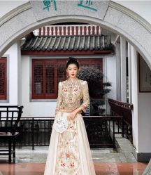 -莫小姐婚纱