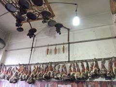 -阿婆情腊排骨火锅(金虹路店)