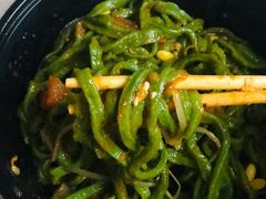 西红柿鸡蛋面-手擀菠菜面(西康路店)