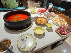 -贵府酸汤牛肉火锅·贵州老字号(飞山街店)