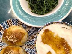 -乡村馕坑肉·烧烤·新疆菜·本地人更爱吃(阿勒泰首店)