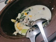 -鲜念蒸汽石锅鱼(红山6979店)