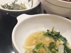 -川流不息·地道川菜·小龙虾(新松江路店)