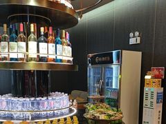 -尚善若水·汤泉·SPA·沐足(东方渔人码头店)