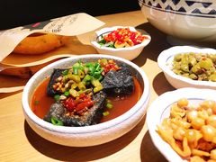 老长沙臭豆腐-三两粉(深圳龙华上塘店)