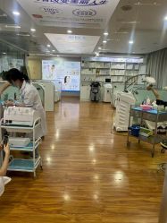 -痘院士专业祛痘皮肤管理