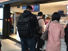 -肯德基(南京站A2检票口楼上)