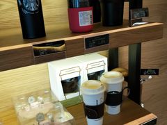 -星巴克(汇亚大厦店)