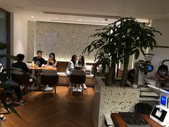 -Line 咖啡(石厦花园店)