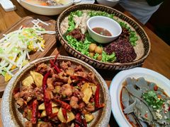 -隔壁老王·家常云南菜(皇冠店)