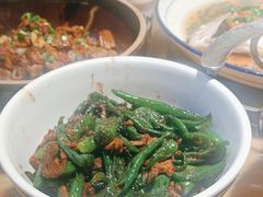 -屋里饭菜·湘菜馆(火车站店)