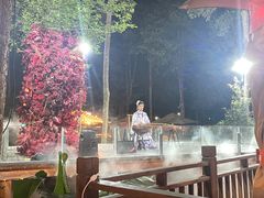 -二荆条·蜀鲜汇城市森林火锅