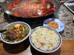 -六公里老火锅(总店)