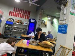 大堂-XX麻辣烫(八里小区直营店)