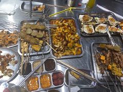 -马路牙子烧烤音乐酒馆(望京店)