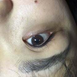 -一个差评成就的纹眉店