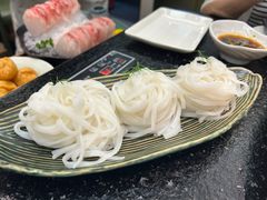 -得意咚瓜·顺德鱼生·冬瓜火锅(深圳首店)