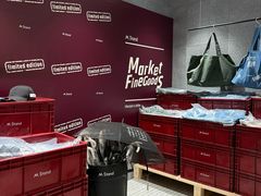 -M Stand(成都COSMO店)