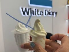 -白色日记·手作酸奶(麦凯乐店)
