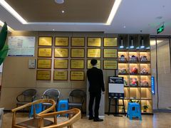 -金色印象·4K影院式足体养生(杨家坪西郊店)