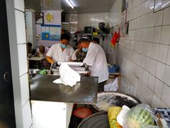 -黄阿姨锅贴大王(万航渡路店)