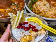 -蜗牛小馆醉乡民谣云南菜(惠新西里店)