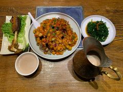 -蒙亨·手把肉·蒙古包文化主题餐厅(天恒广场店)