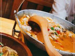 -老滇山寨•云南特色菜•地方菜•民族风情歌舞表演(金碧店)