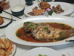 -梅利汴京烤鸭•开封豫菜地标店(东大街店)