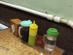 -丽虹云南过桥米线(兴工街店)