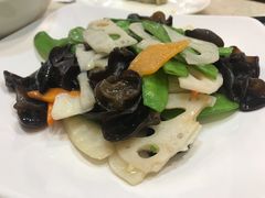 -肥妹烧腊店(洪湖店)