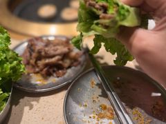 -蚂蚁洞·烤肉大营地(上海静安大悦城店)