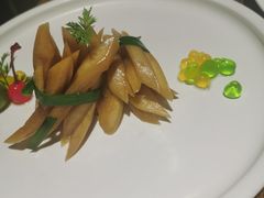 -湖畔鲁菜·二十年老字号餐厅(大明湖店)
