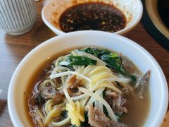 石锅拉面-炼火烤肉店