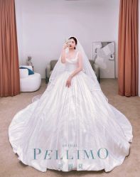 -派丽莫Pellimo原创设计婚纱品牌