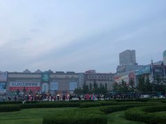 -大连双兴商品城