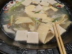 -宽板凳老灶火锅(南礼士路店)