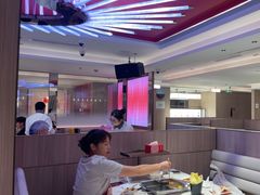 -海底捞火锅(杭州庆春路夜宵主题店)