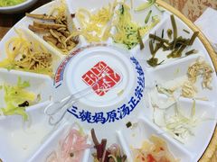 -怪噜范·老贵阳街头名小吃(鸿通城店)