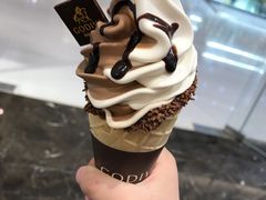 双色冰淇淋-GODIVA(恒隆广场店)