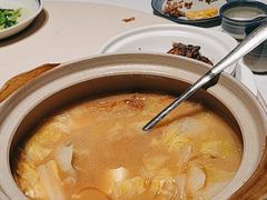-八府香鸭·啫啫煲(华山路店)