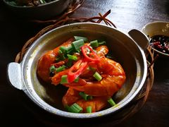 -Ngoc Chau Garden