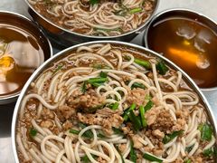 -正宗杨记普洱酸醋米线(总店)