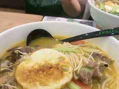 -蒙自源米线大王(东站店)