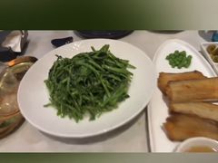 -荟廷·晶萃(陆家嘴尚悦湾店)